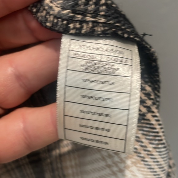 BB Dakota Steve Madden flannel Shacket button down - Picture 4 of 10